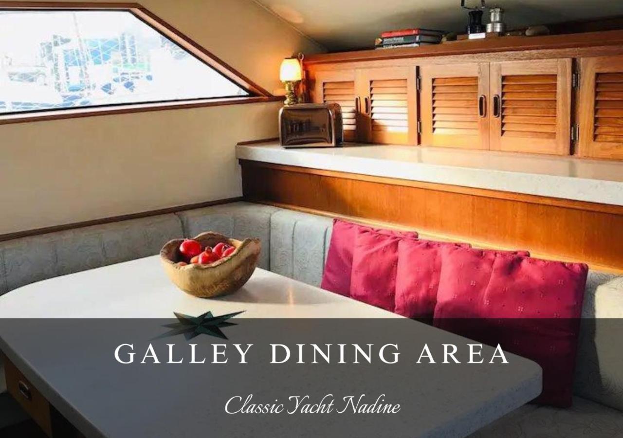 Classic Yacht Nadine In Poole Harbour, Dorset, With A Hot Tub Jacuzzi מראה חיצוני תמונה